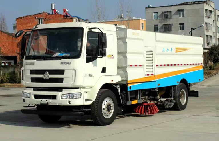 柳汽乘龍9方水7方塵洗掃車