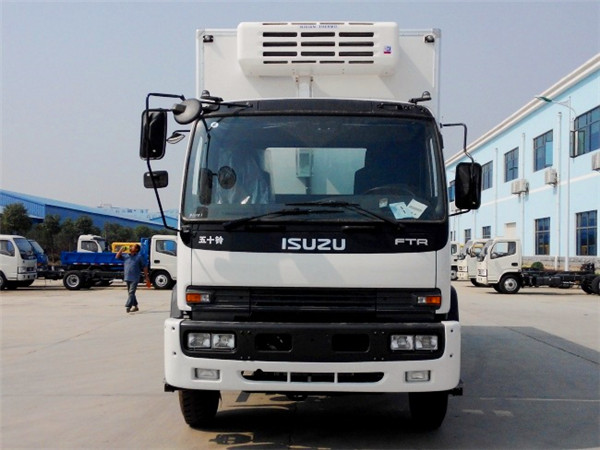 五十鈴FTR冷藏車(廂長(zhǎng)6.4/7.2/7.4米)