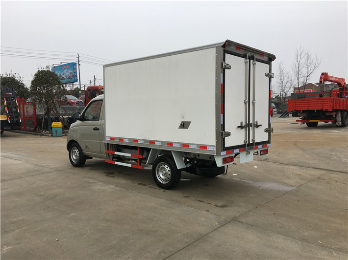 福田伽途微卡小型冷藏車(廂長(zhǎng)2.8米)圖片4