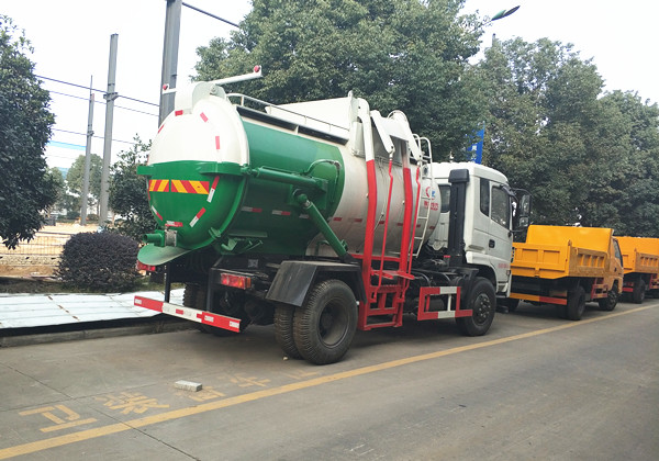 東風(fēng)特商10方餐廚垃圾車圖片2