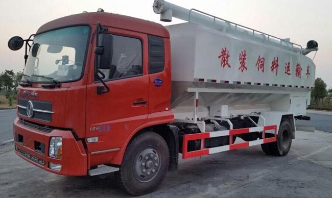 20立方（10噸）東風(fēng)天錦散裝飼料車圖片3
